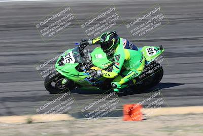 media/Jan-16-2026-CVMA Friday Practice (Fri) [[6f2bf47531]]/3-Racer 2/Session 2 Bowl Entry Pans/